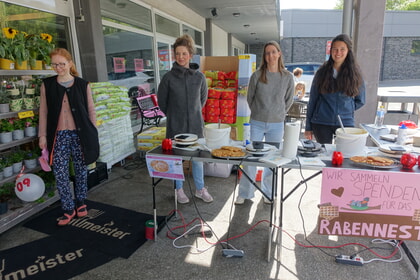 Aktion Waffeln backen beim Dornseifer